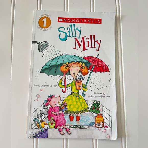 SALE ❤️ Book Bundle Level 1 Books - Picture 2 of 16